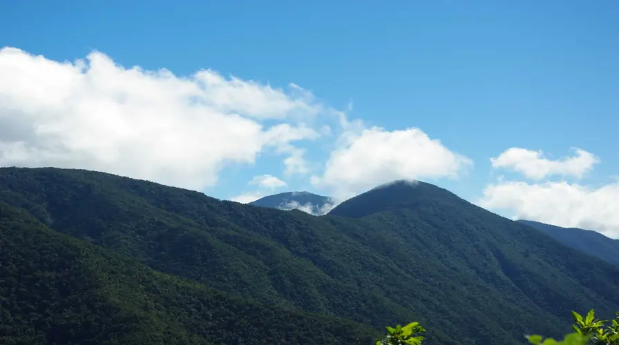 6. Exploring Blue Mountains Together