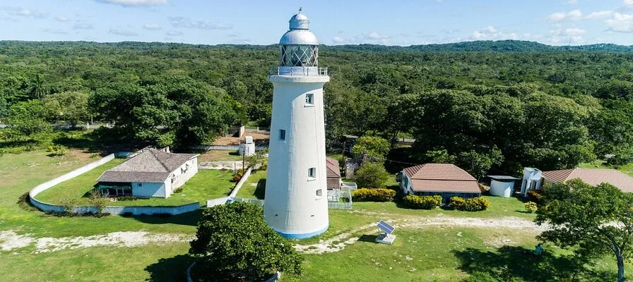 12. Explore the Negril Lighthouse
