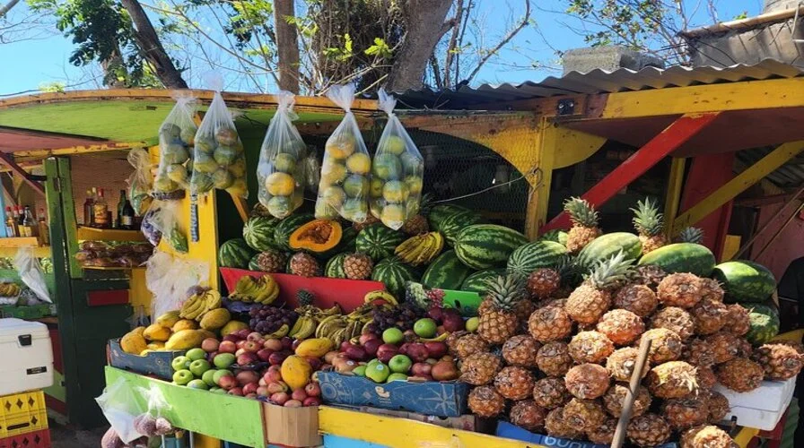 4. Sampling Jamaican Street Food on a Food Tour